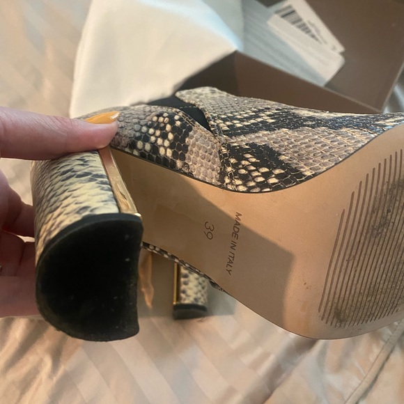 Tilly High Heel snake Embossed booty - Picture 5 of 11